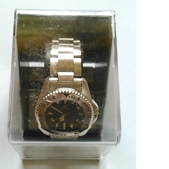 De Longe Ladies Quartz Sport Watch - Picture 2 of 2